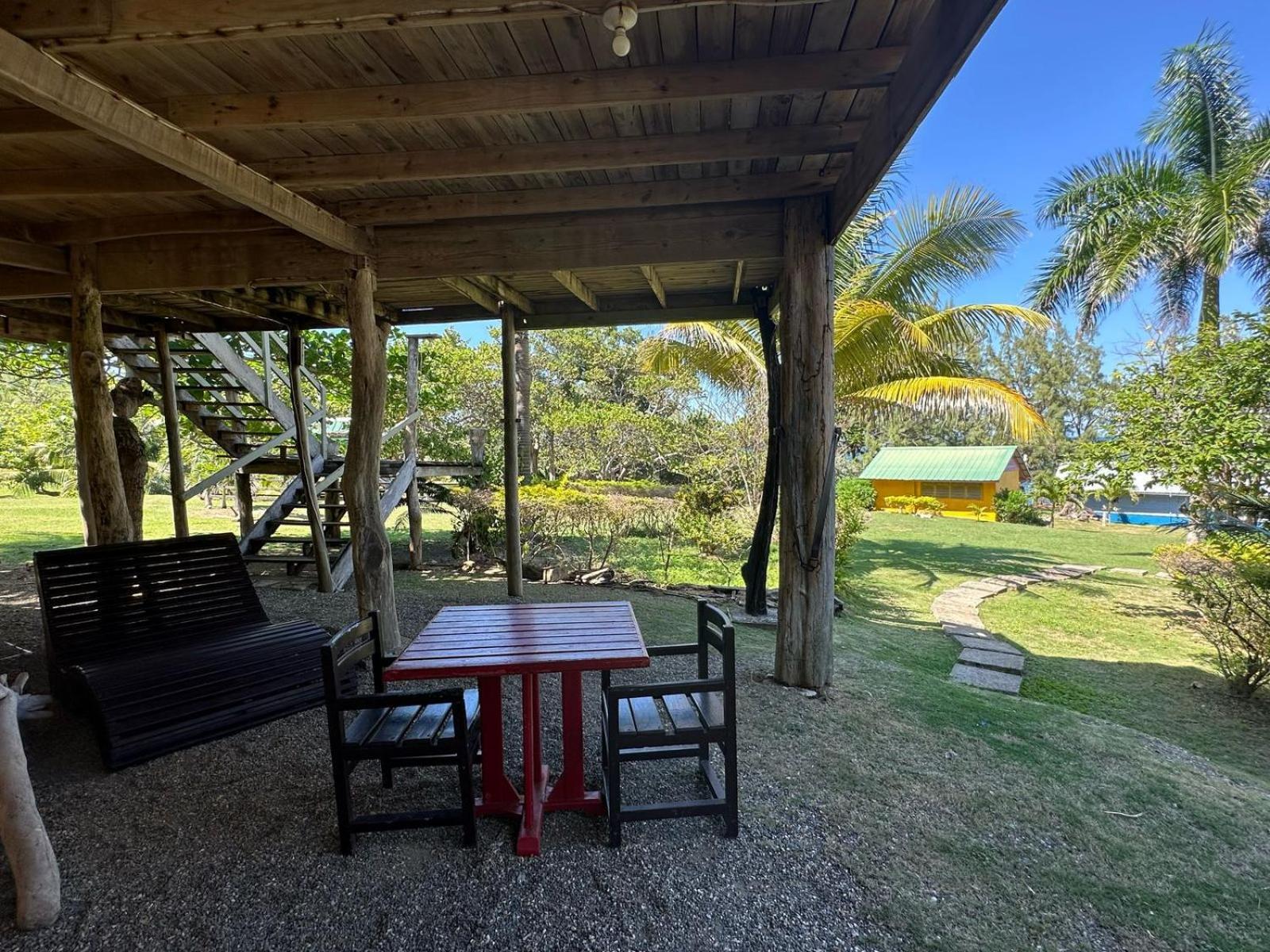 Strawberry Fields Together Robins Bay Exterior photo